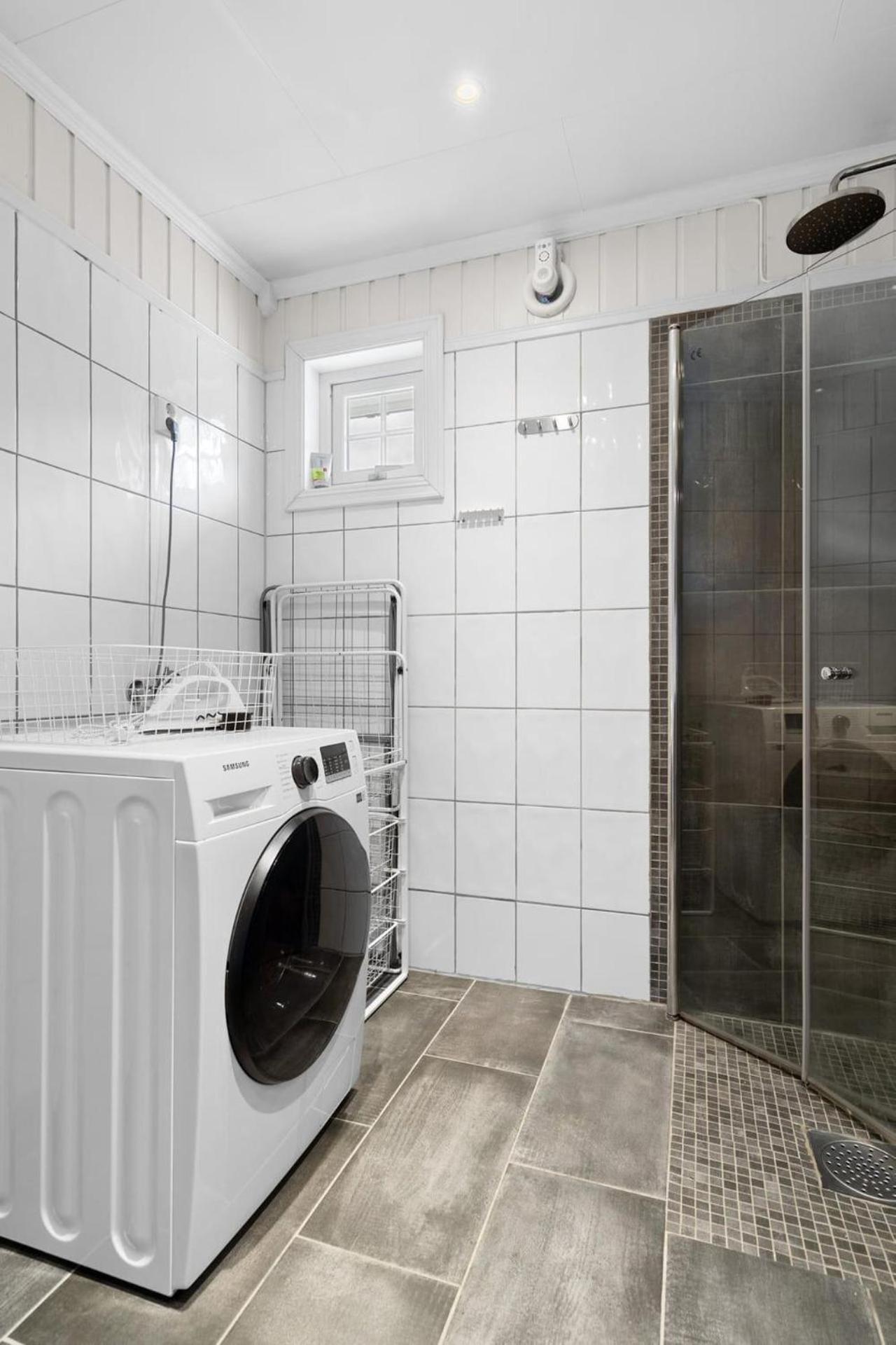 Lovely 4 Bedroom House With The View Of Aurora Holiday home Tromso